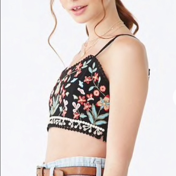 Forever 21 Tops - F21 • embroidery crop tank